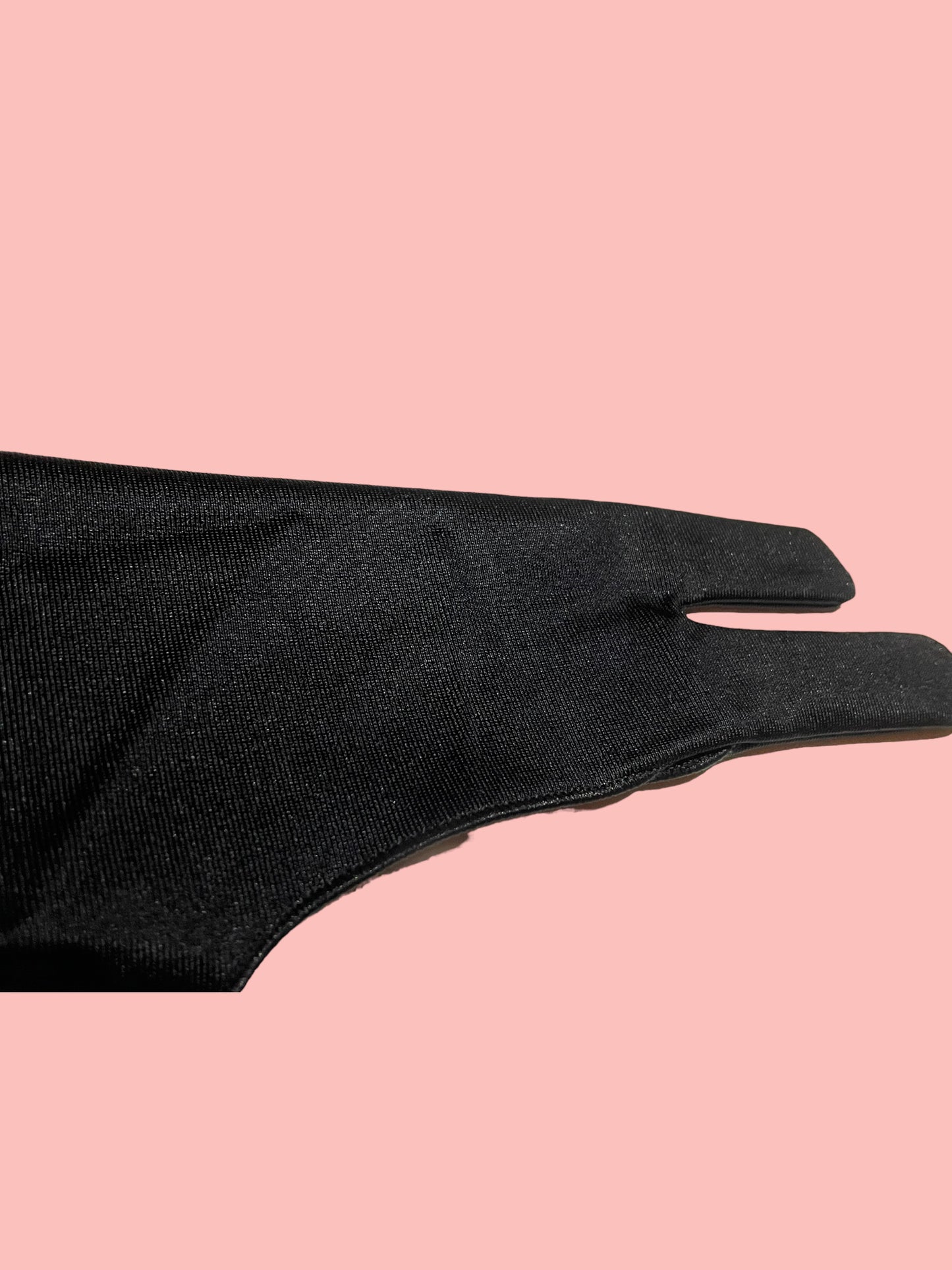 Artistic Black fingerless gloves