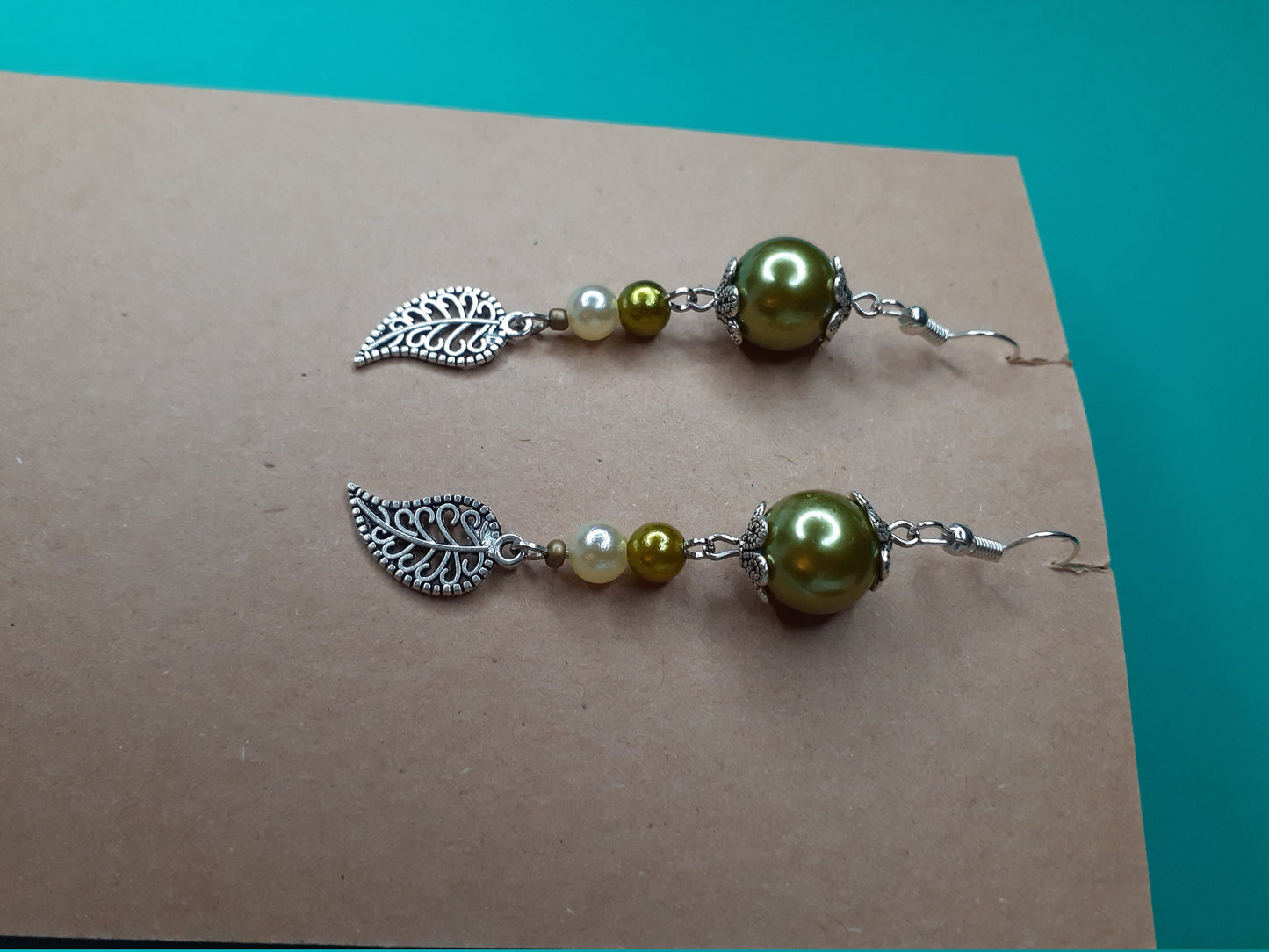 Pearl leaf dangle earrings- Green and silver