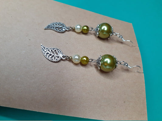 Pearl leaf dangle earrings- Green and silver
