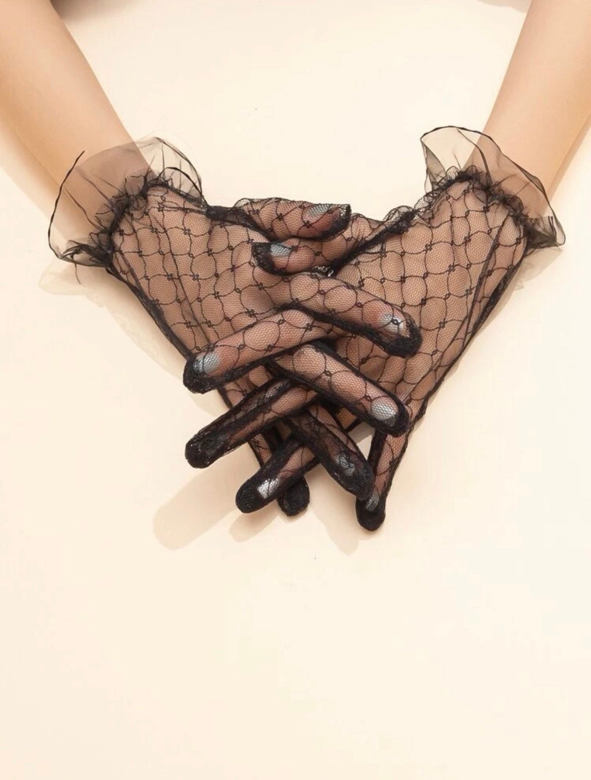 Ruffle trim mesh lolita gloves