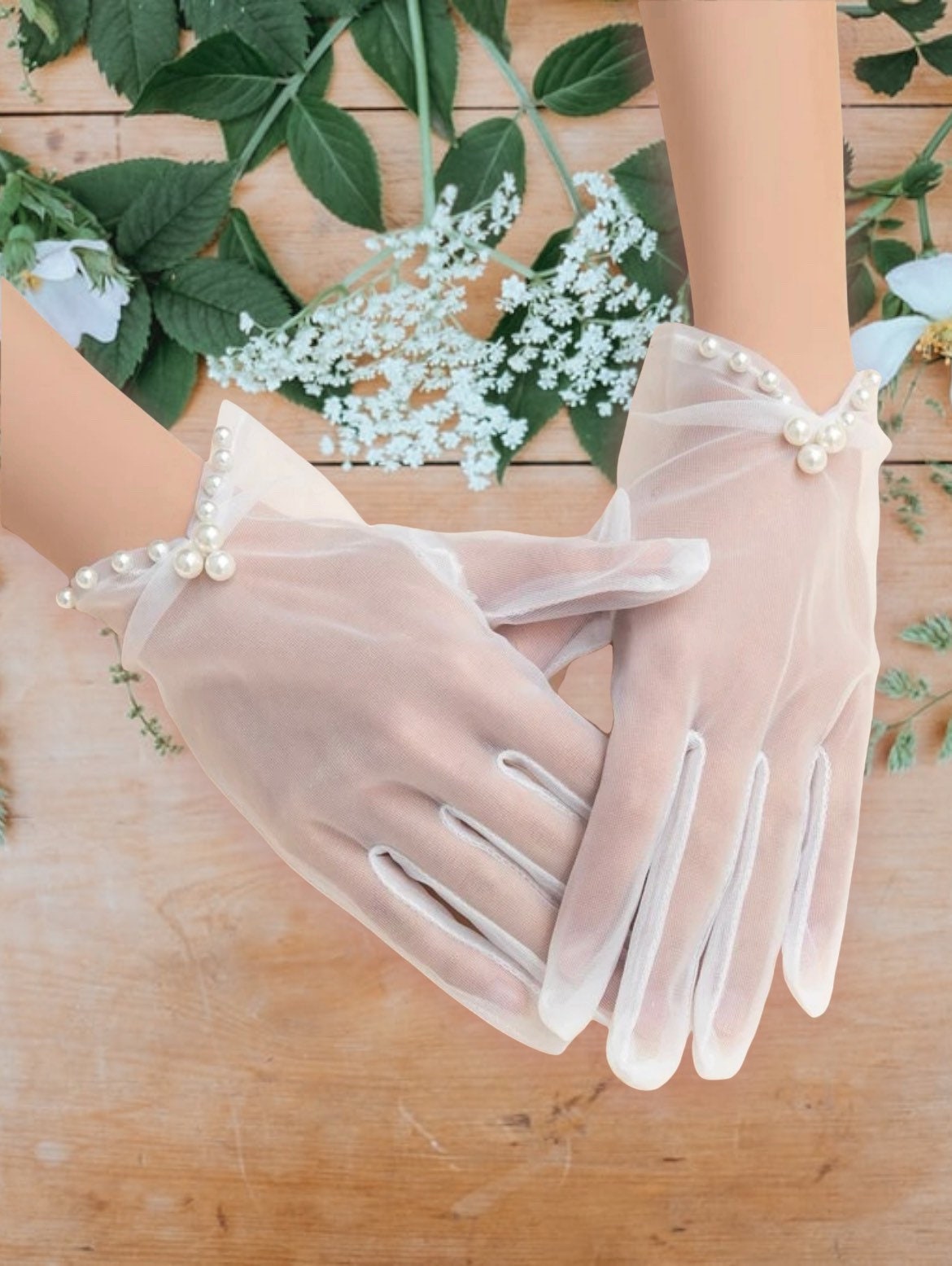 Pearl lolita gloves