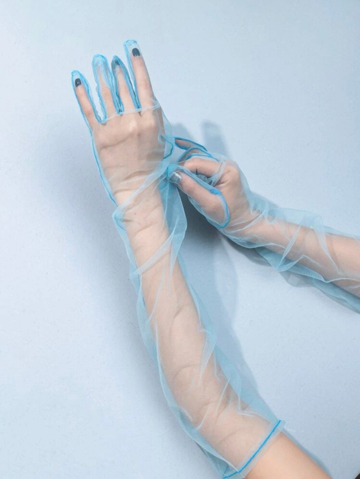Baby blue opera mesh gloves