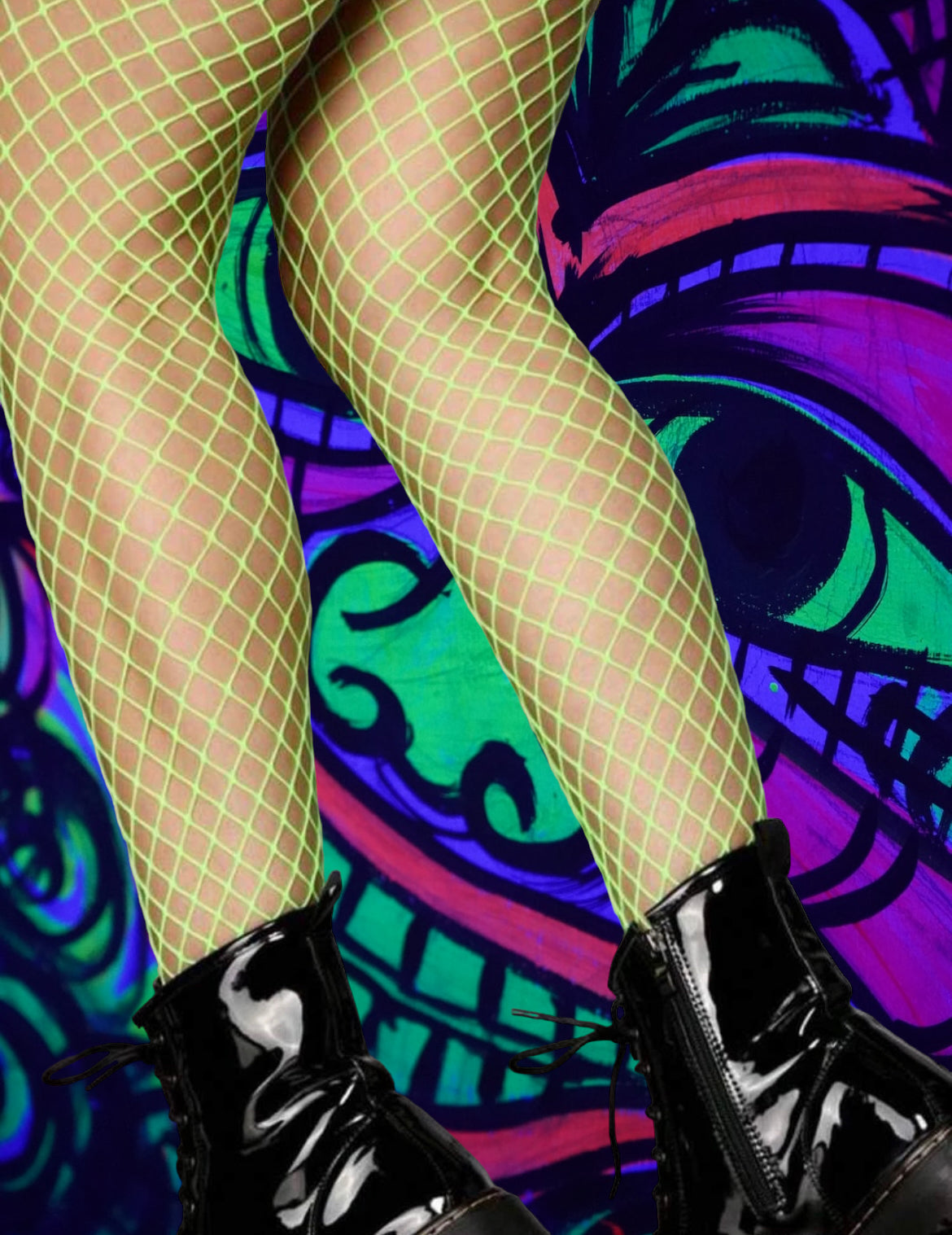 Glow in the dark fishnet tights. Waist high.